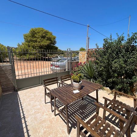 Luxury House 15 Minutes From Ath Spáta Exterior foto
